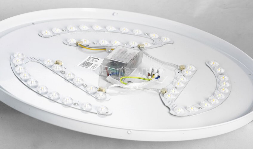 Потолочный светильник Lussole LGO LSP-8318