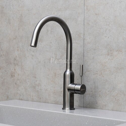 Смеситель Lemark Expert LM5079GMN для кухни с поворотным изливом