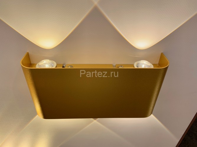 Настенный светильник Odeon Light 3893/4WL