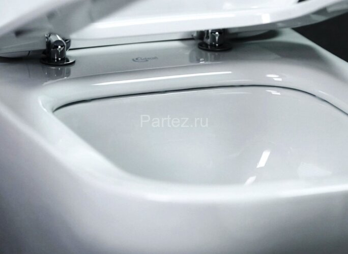 Промо-комплект Ideal Standard Tesi Подвесной унитаз + Сиденье микролифт в подарок (ZZ0001)