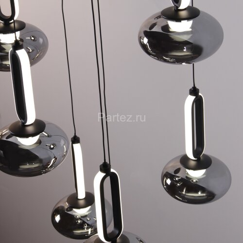 Потолочная люстра Favourite 4284-8P