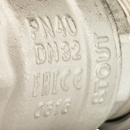 Кран шаровой полнопроходной с американкой 1. 1/4"" Stout