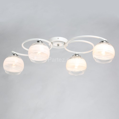 Потолочная люстра DeMarkt 677014004